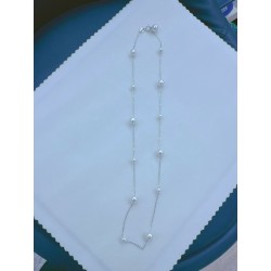 Fresh water pearl necklace