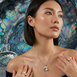 Fresh water pearl necklace