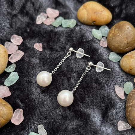 Fresh water pearl earrings