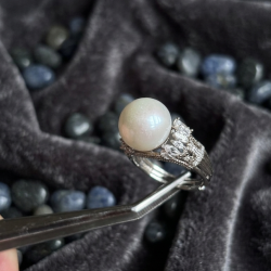 Fresh water pearl ring